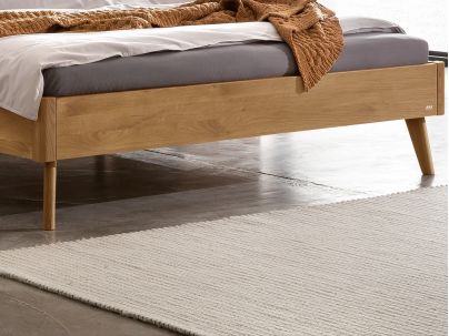 Lit Fabro en chêne noueux naturel massif haut de gamme de notre collection LOUNGE