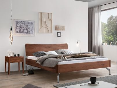 HASENA - Lit en noyer massif