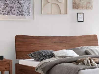 HASENA - Lit en bois massif