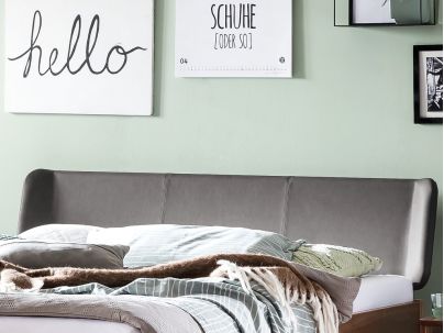 HASENA - Lit en bois massif