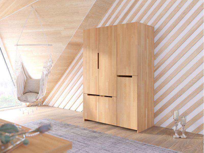 Armoire en hêtre massif