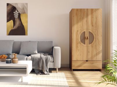 Armoire en chêne massif