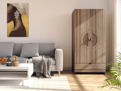 Armoire en bois massif, fabrication européenne