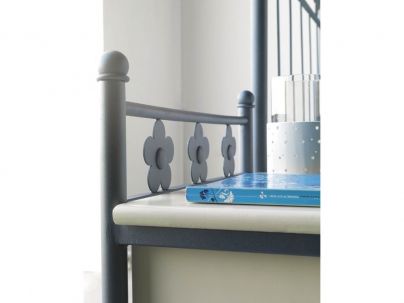 Chevet Venecia en fer forgé. Meuble design pour la chambre. Le Monde du Lit