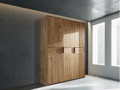 Armoire en bois massif FSC, fabrication européenne