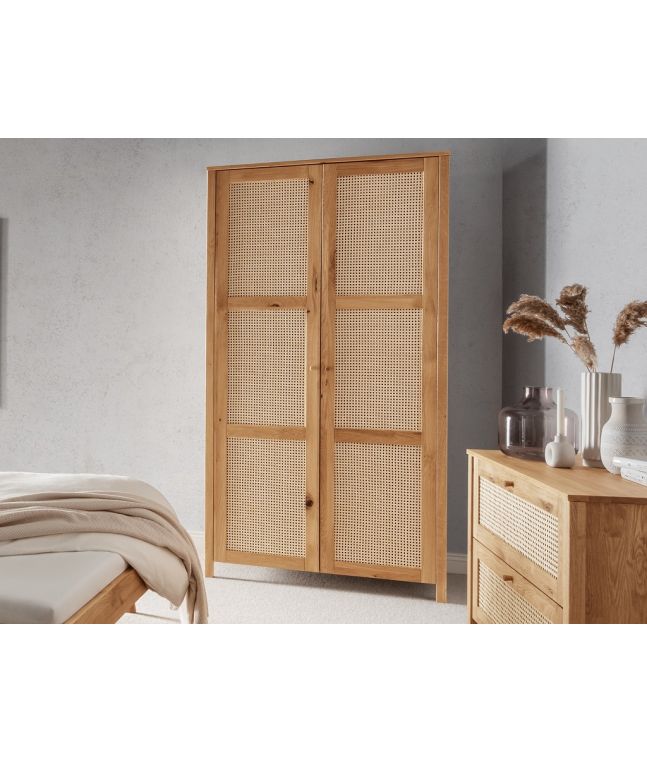 Armoire en chêne massif FSC