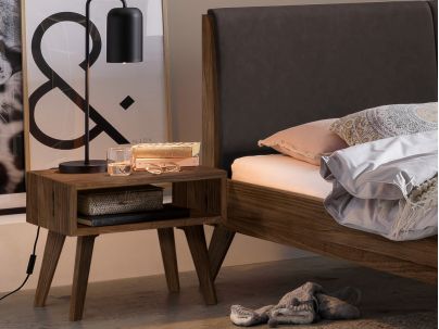 HASENA - Chevet en noyer massif