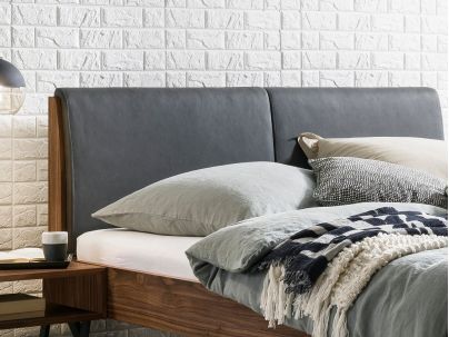 HASENA - Lit en bois massif