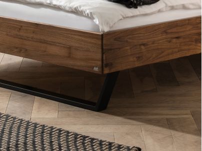 Lit Totti en bois massif de design contemporain
