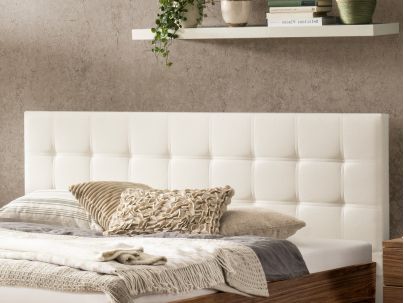 Lit Alcamo en bois de noyer fabriqué par Hasena