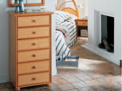 Chiffonnier Jaén en rotin haut de gamme, meuble pour la chambre à coucher. Le Monde du Lit