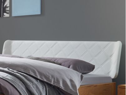 HASENA - Lit en bois massif