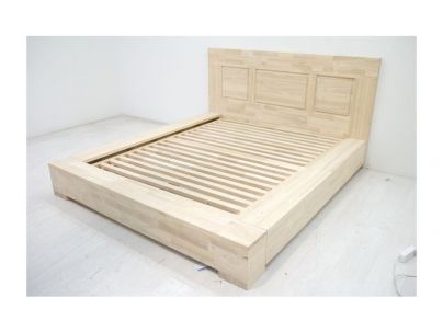 Lit Tak en hevea massif de qualité. Meuble en bois massif pour la chambre. Le Monde du Lit