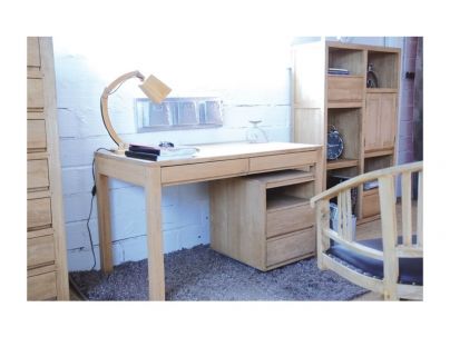 Bureau Tak 2 en hevea massif de qualité. Fabrication artisanale.