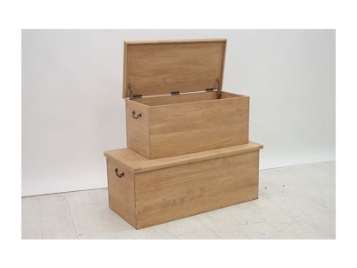 Coffre Bangkok en hevea massif de qualité. Meuble en bois massif pour la chambre. Le Monde du Lit