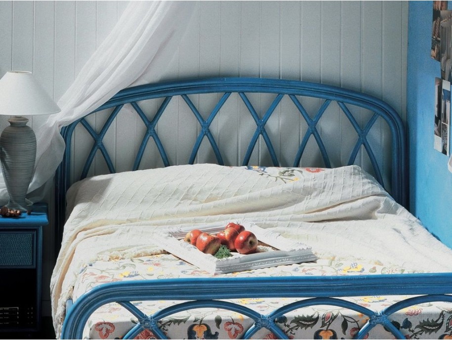 Lits en rotin : meubles haut de gamme de fabrication espagnole.