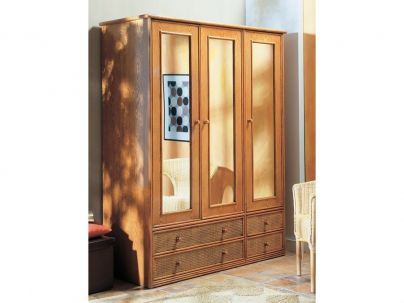 Armoire en rotin