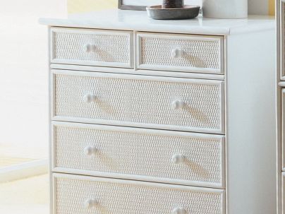 Commode Getafe en rotin haut de gamme, meuble pour la chambre à coucher. Le Monde du Lit