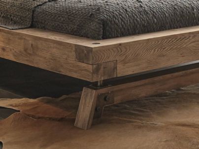 Lit Inca Vintage en chêne sauvage massif, Hasena fabricant Suisse. Meuble pour la chambre