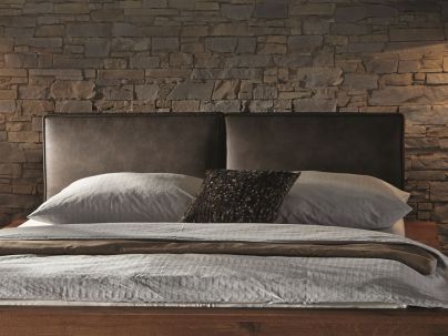 HASENA - Lit en bois massif