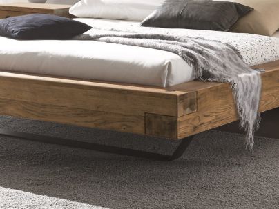 Lit Tava Vintage en chêne sauvage massif, Hasena fabricant Suisse. Meuble pour la chambre