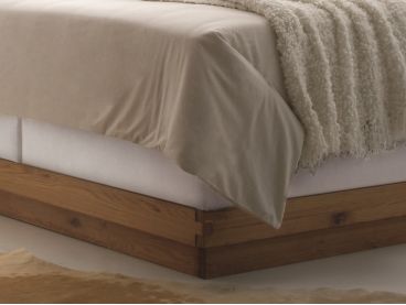 Lit boxspring Topper