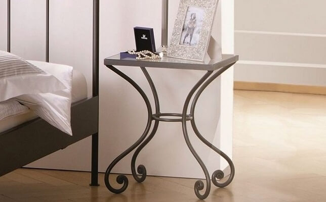 CHEVETS EN FER FORGE