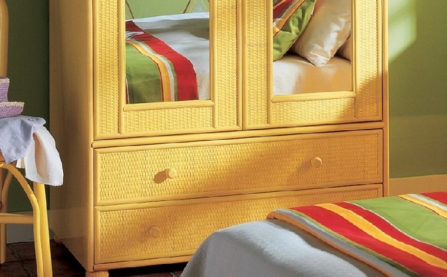 NOS ARMOIRES EN ROTIN